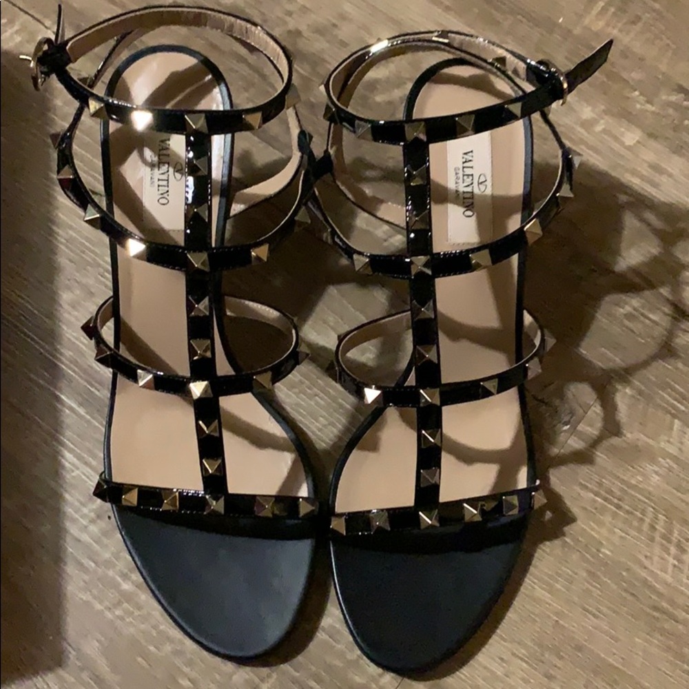 Valentino Rockstud sandal SOLD